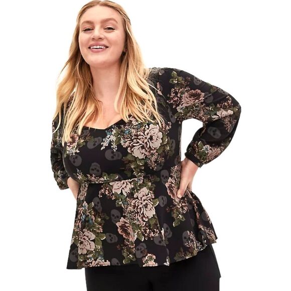 Torrid Black Skull Floral Crepe Sweetheart Peplum Blouse. - Picture 5 of 11